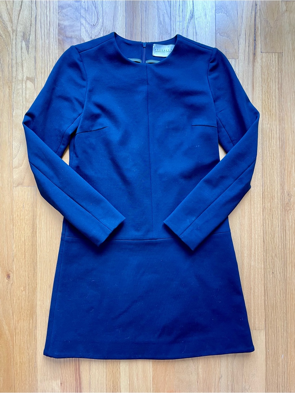 Twiggy Shift Dress in Navy
